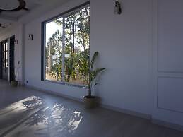 Astra Resort and Caffe Kasauli