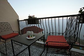 Astra Resort and Caffe Kasauli