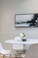 Casa Queen-Unique 2BR Suite- Leslieville