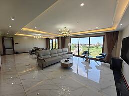 Royal International Hotel