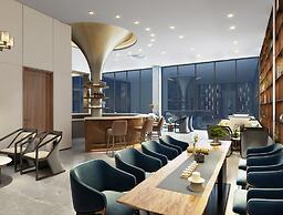 Royal International Hotel