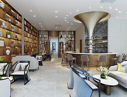 Royal International Hotel