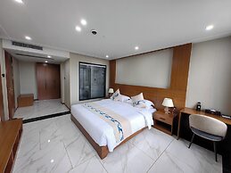 Royal International Hotel