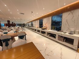 Royal International Hotel