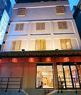 Cat Tail Pocket Inn ximen