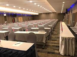 First Pacific Cirrus - Pattaya