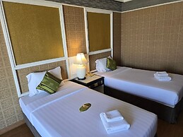 First Pacific Cirrus - Pattaya