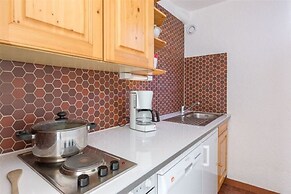 Charming Stay With Balcony