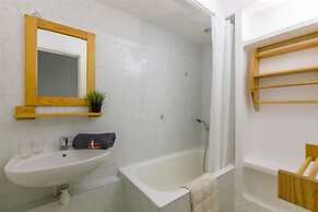 Charming Stay With Balcony
