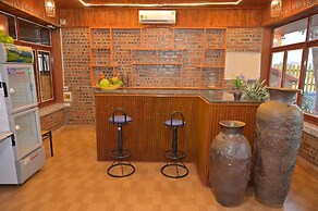 TamCoc Moon An Bungalow & Cafe