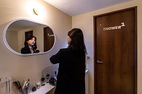 Crashin Yongsan Guesthouse