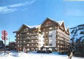Ski-in Convenience With Comfort