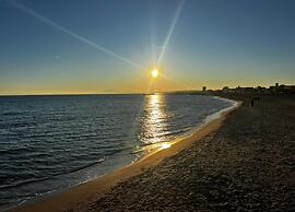 Sunny Villa Near Valras Beach