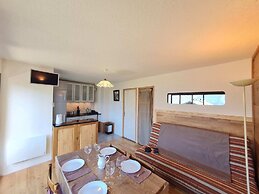 Comfortable First-floor Apartment