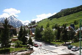 Simplicity in Les Deux Alpes