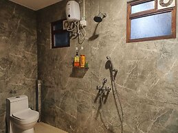 Half Orange Hostel