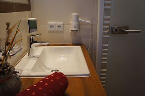 Apart Frühstückspension Stark