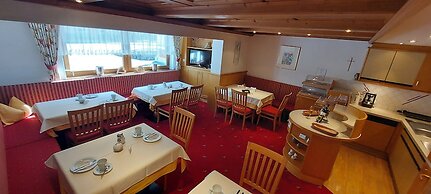 Apart Frühstückspension Stark