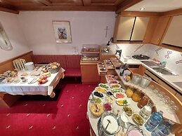 Apart Frühstückspension Stark