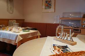 Apart Frühstückspension Stark