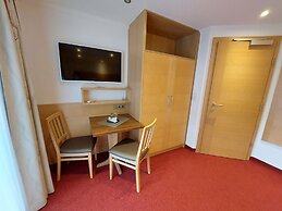 Apart Frühstückspension Stark