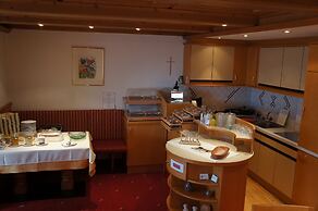 Apart Frühstückspension Stark