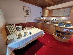 Apart Frühstückspension Stark