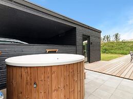 5 Star Holiday Home in Lokken