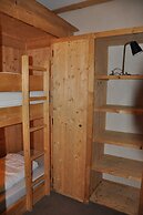 Alpine Comfort for 8 Guests
