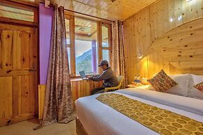 Tirthan Height - Facing toward Snow View