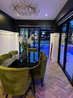 Rushden Retreat on Wellingborough Road