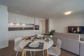 Brand new Apartment City11