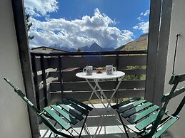 Peaceful Mountain Apartment