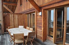 Spacious Retreat for 10 Guests