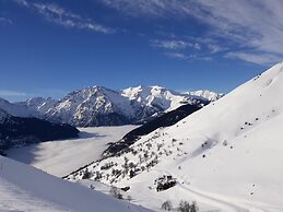 Compact & Convenient Alpine Stay