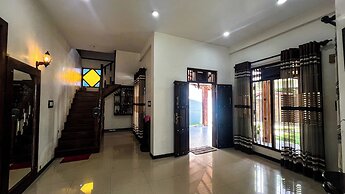 Galle Catamaran Villa