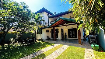 Galle Catamaran Villa