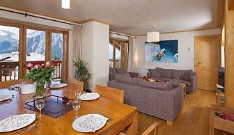 Getaway for 10 Near Slopes