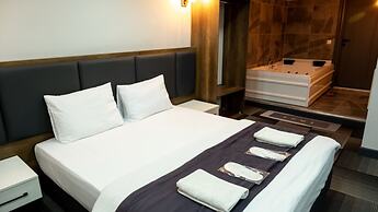 Lizbonia Suite Otel