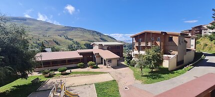 Alpine Stay Near Ski Slopes