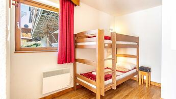 Mountain Hideaway for 4 Guests