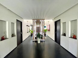 Aura Corporate Suites