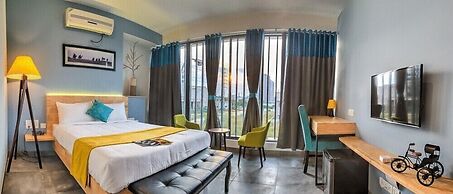 Aura Corporate Suites