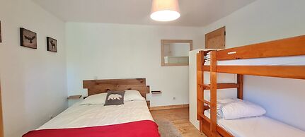 Alpine Apartment for 6 Guests