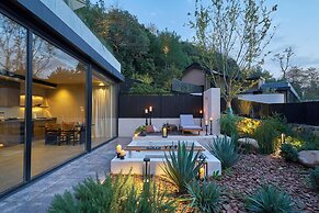 Anji ke gamer wild luxury Resort villa