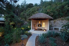 Anji ke gamer wild luxury Resort villa