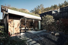 Anji ke gamer wild luxury Resort villa