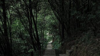 Anji ke gamer wild luxury Resort villa