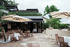 Anji ke gamer wild luxury Resort villa