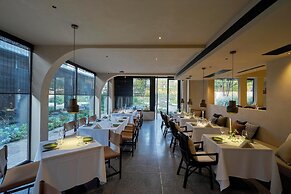 Anji ke gamer wild luxury Resort villa